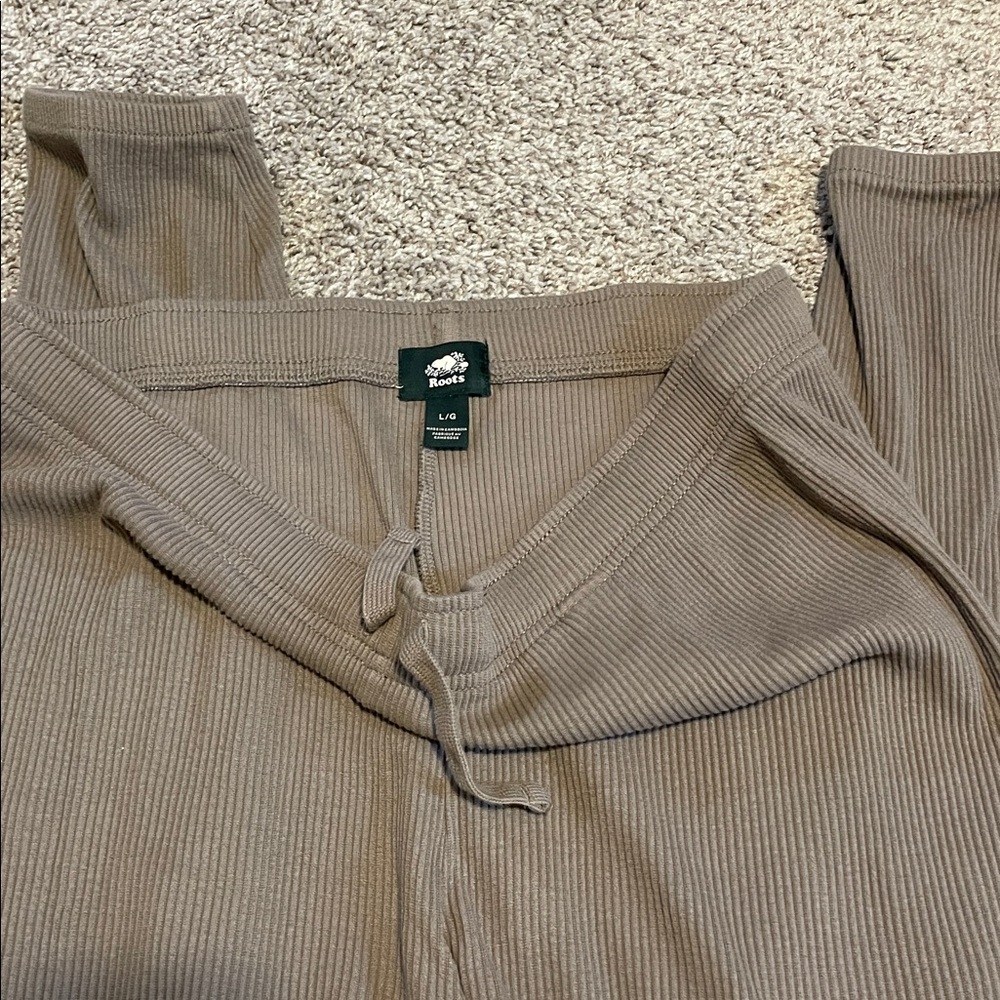 Roots Taupe Ribbed Hoodie and Pants Set - Picture 4 of 4